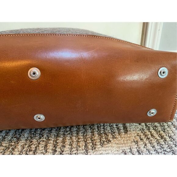 CARGA Felt T1 Tote Bag Gray Brown Leather Trim‎ Snap Closure Casual - Picture 7 of 16